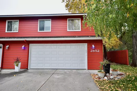 2852 26th Street Cir S, Moorhead, MN 56560