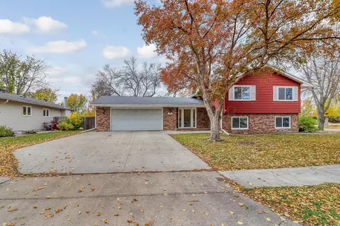 3701 Burritt St S, Fargo, ND 58104