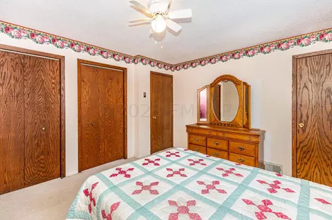 180 Walnut St, Kindred, ND 58051 photo 16
