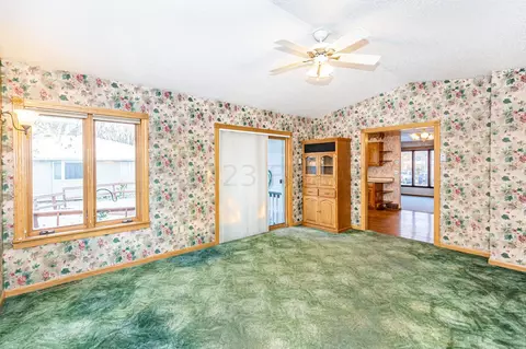 180 Walnut St, Kindred, ND 58051 photo 14