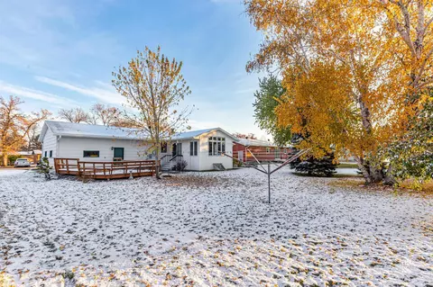 180 Walnut St, Kindred, ND 58051 photo 2