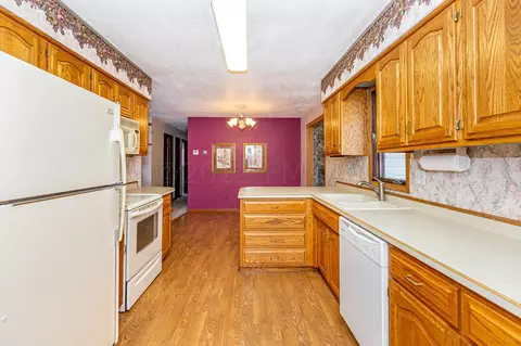 180 Walnut St, Kindred, ND 58051 photo 8