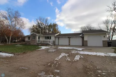 502 3 Ave NW, Barnesville, MN 56514 photo 3