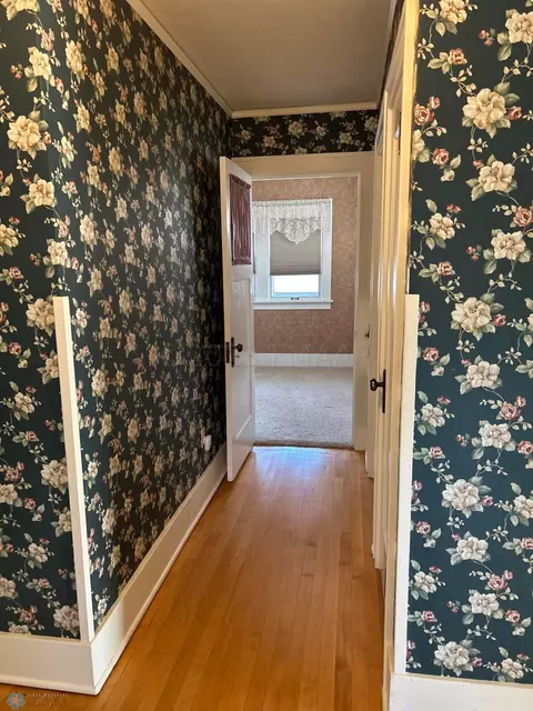 1202 7 St S, Fargo, ND 58103 photo 30