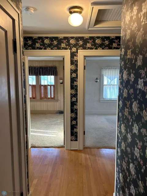 1202 7 St S, Fargo, ND 58103 photo 25