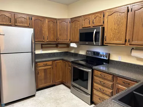 1202 7 St S, Fargo, ND 58103 photo 22