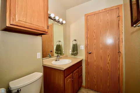 2123 60 Ave S, Fargo, ND 58104 photo 32