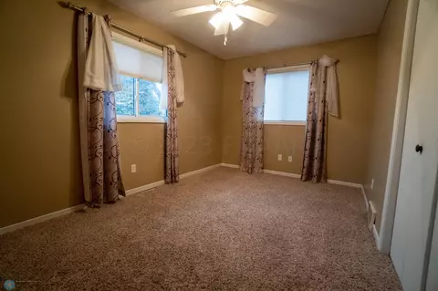 312 3rd Ave E, Halstad, MN 56548 photo 8