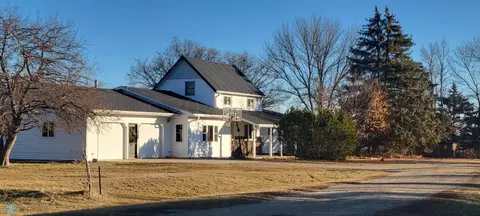 8914 136th Ave SE, Forman, ND 58032