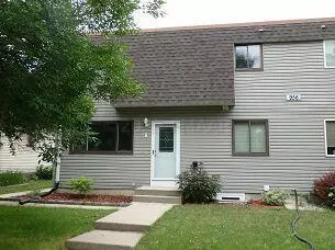 956 5th Ave W UNIT B, West Fargo, ND 58078