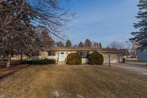 1032 Joseph St, Hawley, MN 56549
