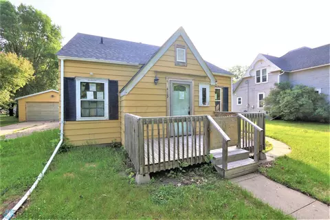 413 Wheat Ave, Hatton, ND 58240