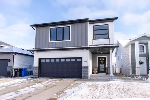 6946 17 St S, Fargo, ND 58104
