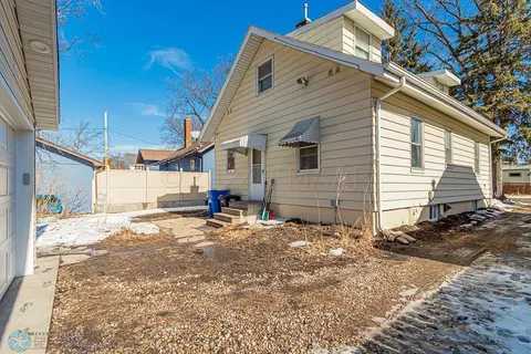 1007 14 St S, Fargo, ND 58103 photo 21