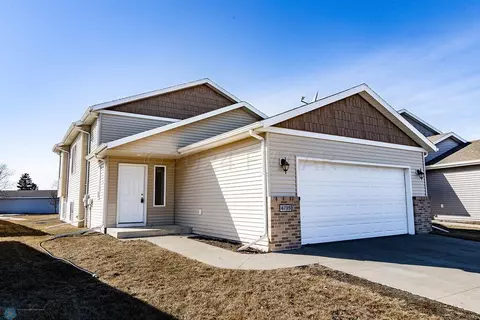 4795 Clock Tower Ln S, Fargo, ND 58104 photo 3
