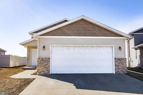 4795 Clock Tower Ln S, Fargo, ND 58104 photo 2