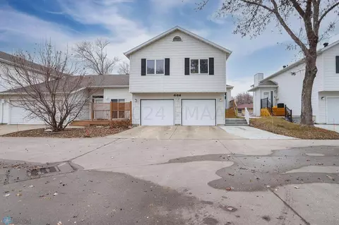 664 13 Ave E, West Fargo, ND 58078