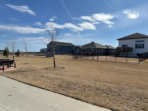 768 2 Ave, Horace, ND 58047 photo 31