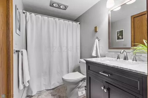 220 8 St S # A4, Fargo, ND 58103 photo 22