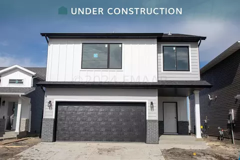 1471 68 Ave S, Fargo, ND 58104