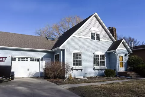 3113 Bohnet Blvd N, Fargo, ND 58102
