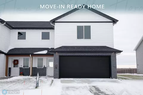831 2 Ave, Horace, ND 58047