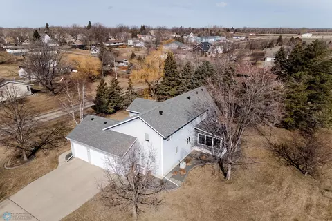 350 5th St, Arthur, ND 58006 photo 3