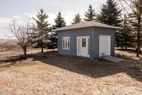 350 5th St, Arthur, ND 58006 photo 9