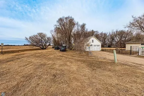15303 44 St SE, Mapleton, ND 58059 photo 53