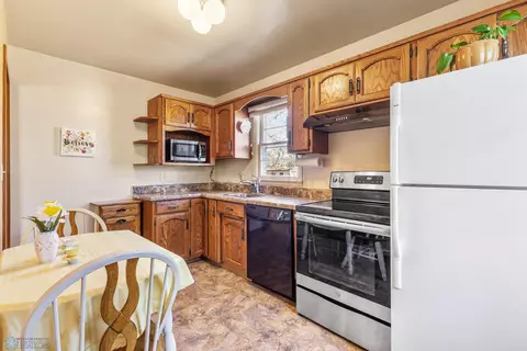 1629 13th Ave S, Fargo, ND 58103 photo 7