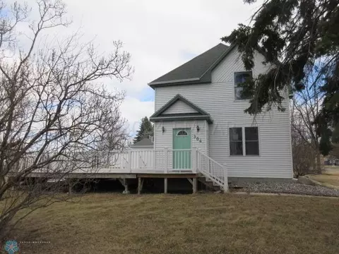304 2nd St N, Breckenridge, MN 56520