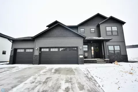 919 50 Ave W, West Fargo, ND 58078