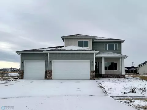 5134 11 St W, West Fargo, ND 58078