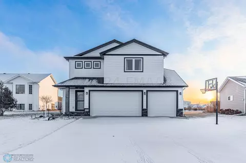 910 4 Ave NW, Dilworth, MN 56529