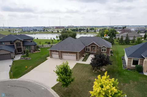 737 Augusta Pl, West Fargo, ND 58078