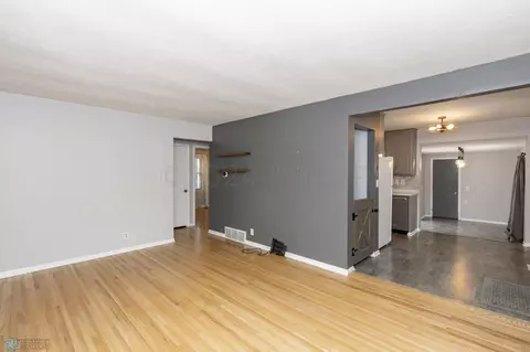 2001 11 Ave S, Fargo, ND 58103 photo 11