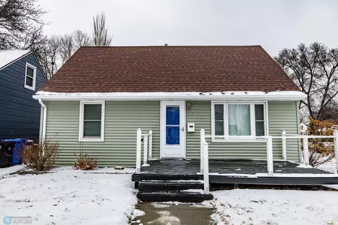 2001 11 Ave S, Fargo, ND 58103 photo 3