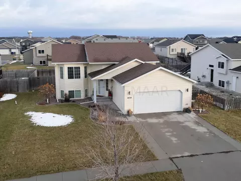4434 16th St S, Moorhead, MN 56560