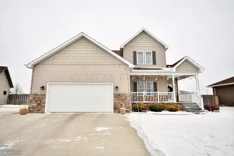 3753 Norman Ct S, Fargo, ND 58104
