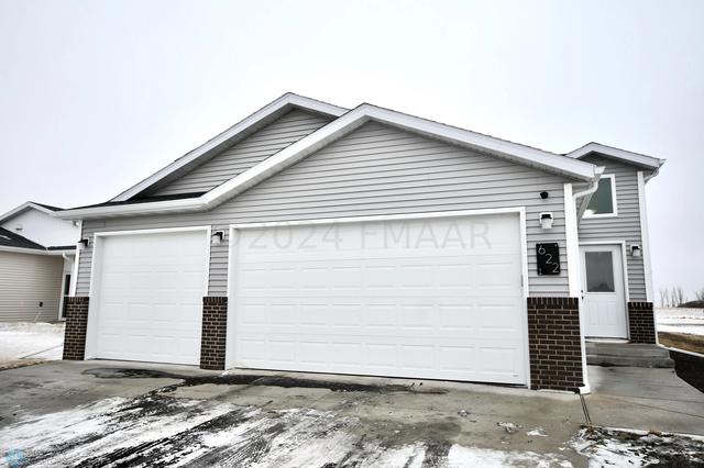 622 6 St E, Horace, ND 58047