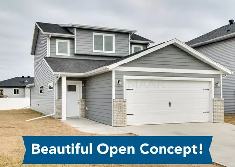 6649 21 St S, Fargo, ND 58104