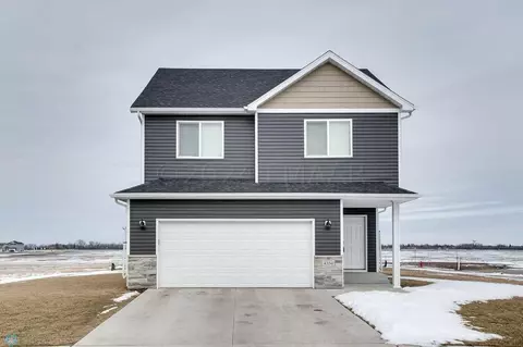 4334 21st Ave S, Moorhead, MN 56560