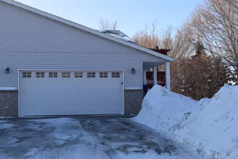 3546 43 Ave S, Fargo, ND 58104