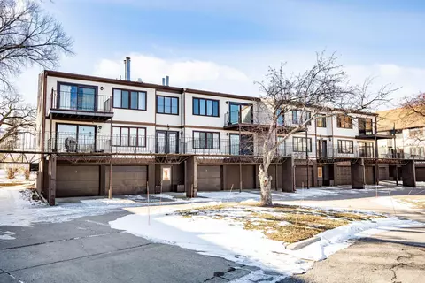 736 Elm St N UNIT B4, Fargo, ND 58102