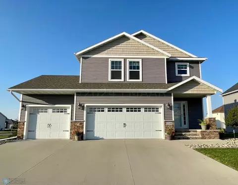 1140 31st Ave W, West Fargo, ND 58078