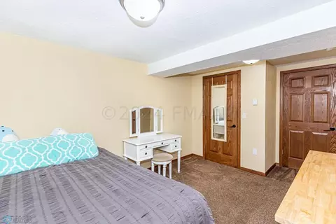 321 15 Ave N, Fargo, ND 58102 photo 30
