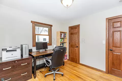321 15 Ave N, Fargo, ND 58102 photo 22