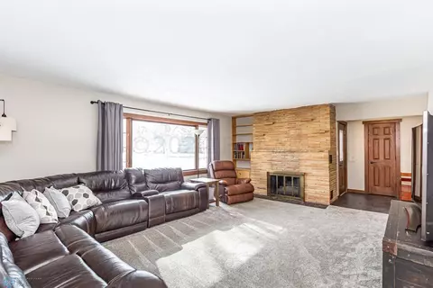321 15 Ave N, Fargo, ND 58102 photo 6