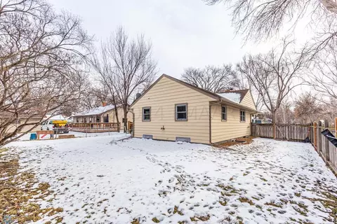 321 15 Ave N, Fargo, ND 58102 photo 39