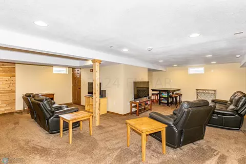 321 15 Ave N, Fargo, ND 58102 photo 24